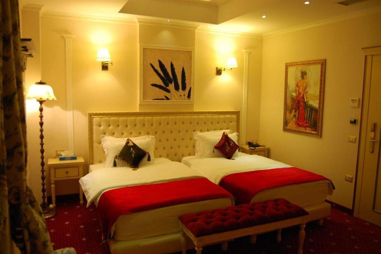 2 Kitarrat Boutique Hotel & Spa Durrës Kültér fotó