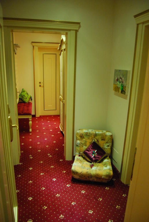 2 Kitarrat Boutique Hotel & Spa Durrës Kültér fotó